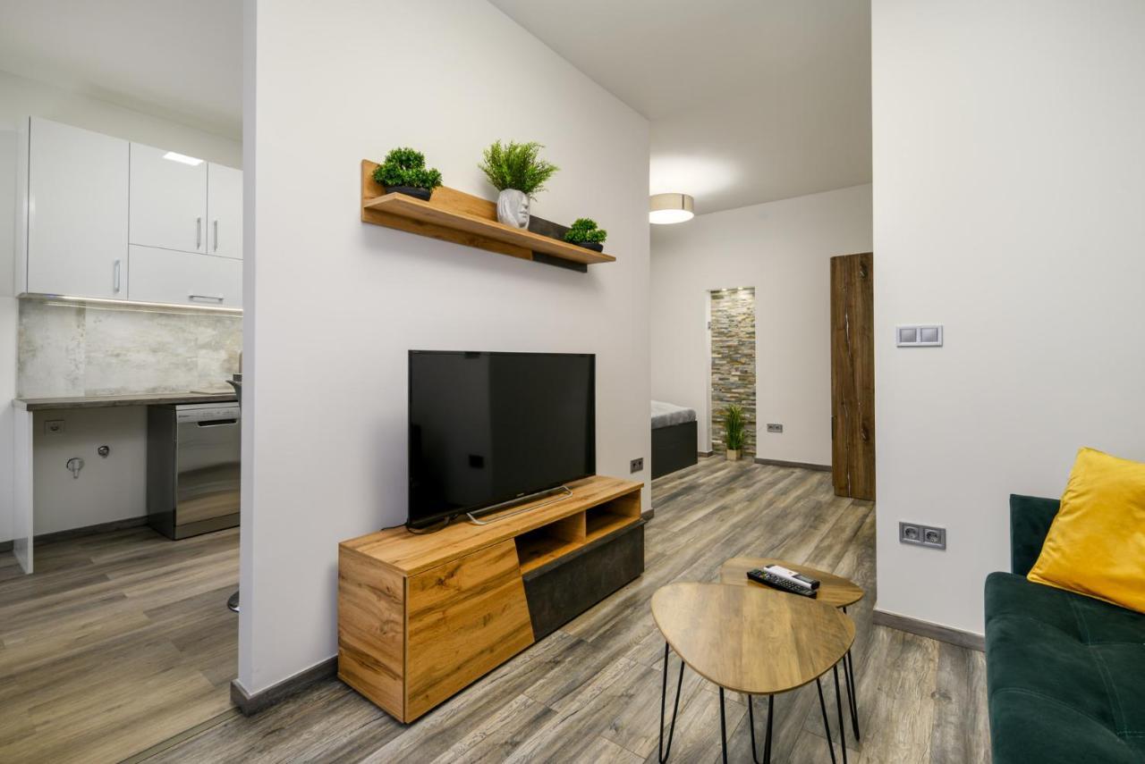 Golden Cage Premium Central Apartment Boedapest Buitenkant foto