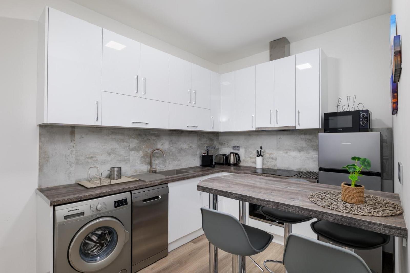 Golden Cage Premium Central Apartment Boedapest Buitenkant foto